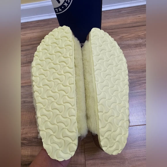 BIRKENSTOCK ARIZONA BIG BUCKLE TEDDY OS, Popcorn, size US 8 - Picture 6 of 13